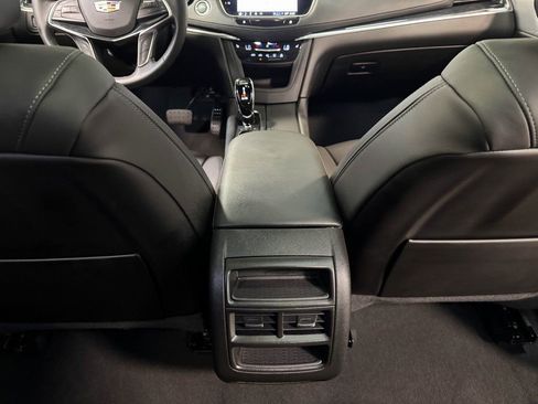 Used 2025 Cadillac XT5 Premium Luxury image 70