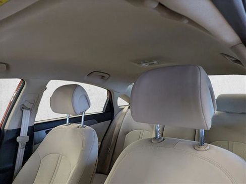Used 2017 Hyundai Sonata SE w/ Cargo Package image 17