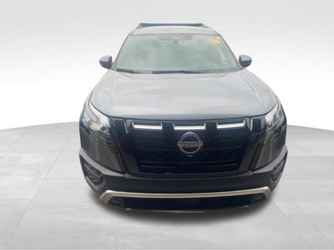 Used 2023 Nissan Pathfinder Rock Creek image 3