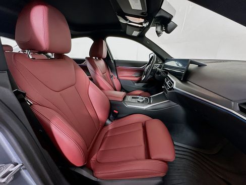 Used 2023 BMW i4 eDrive40 image 33