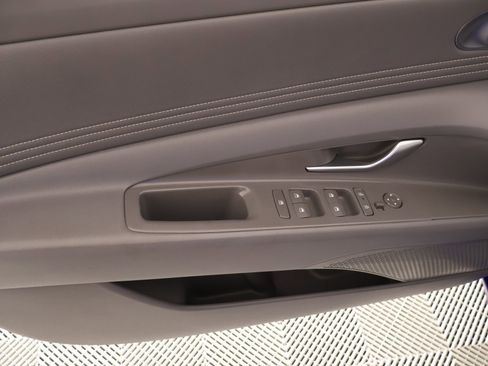 Certified 2026 Hyundai Elantra Sport FWD image 14