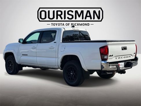 Certified 2019 Toyota Tacoma SR5 image 23