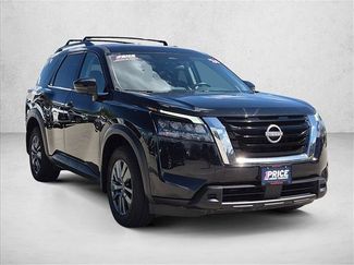 Used 2024 Nissan Pathfinder SV AWD/4WD video 3