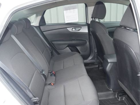 Used 2019 Kia Forte LXS FWD image 20