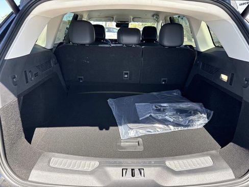 New 2026 Lincoln Nautilus Premier AWD/4WD image 11