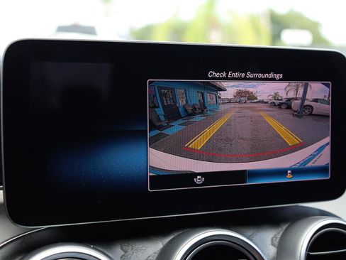 Used 2020 Mercedes-Benz C 300 Sedan w/ AMG Line image 11