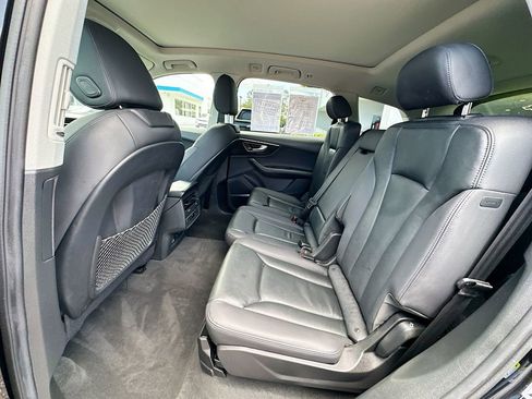 Used 2023 Audi Q7 2.0T Premium Plus w/ Premium Plus Package image 25