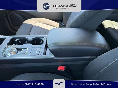 Certified 2024 Ford Edge SE w/ Black Appearance Package AWD/4WD image 13