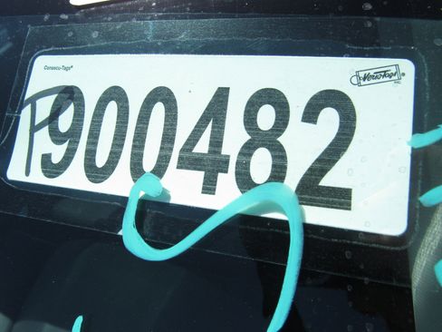 Used 2022 Hyundai Venue Limited FWD image 7