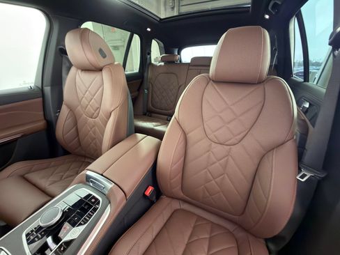 Used 2026 BMW X5 sDrive40i w/ M Sport Package RWD image 24