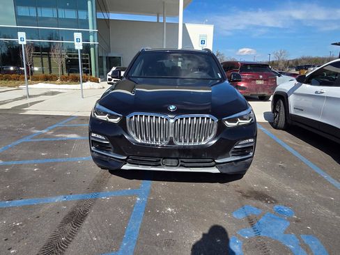 Used 2021 BMW X5 xDrive40i image 2