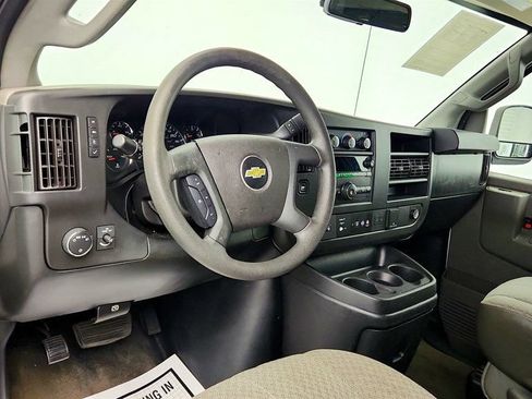 Used 2019 Chevrolet Express 3500 LT w/ LT Preferred Equipment Group RWD image 11