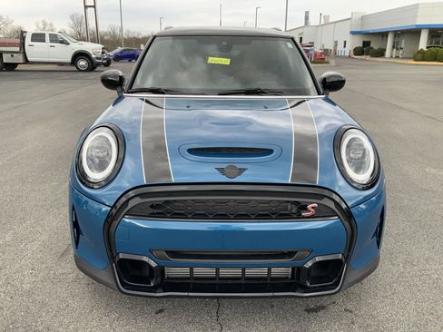 Used 2024 MINI Cooper S image 3