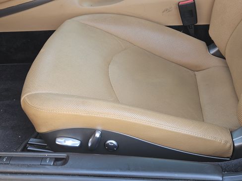 Used 2011 Porsche 911 Carrera RWD image 25