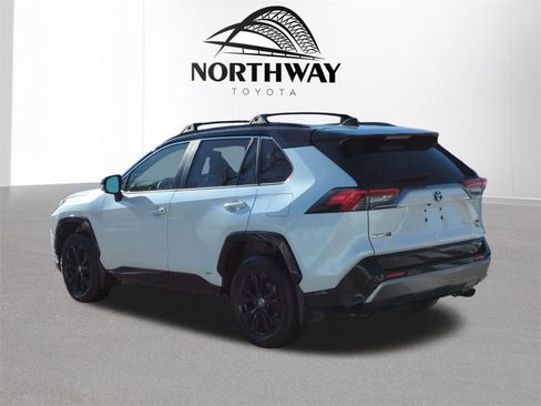 Used 2022 Toyota RAV4 XSE image 5
