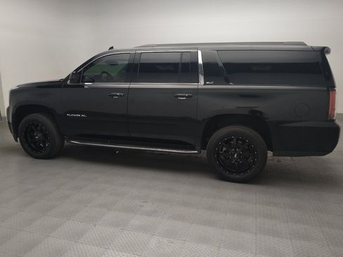 Used 2019 GMC Yukon XL SLT AWD/4WD image 3