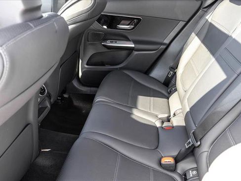 Certified 2026 Mercedes-Benz GLC 300 4MATIC image 25