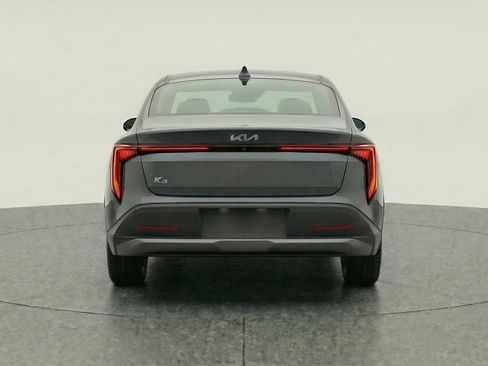 Used 2025 Kia K4 FWD image 7