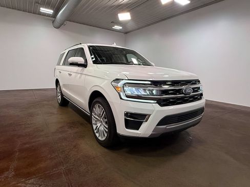 Used 2024 Ford Expedition Limited AWD/4WD image 30