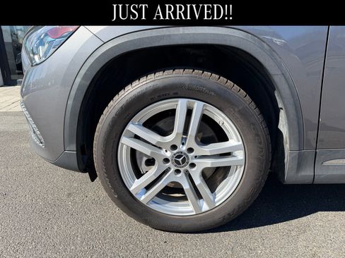Used 2021 Mercedes-Benz GLA 250 4MATIC image 5