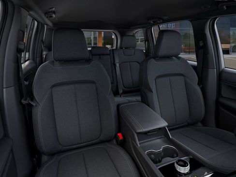 New 2026 Jeep Grand Cherokee Laredo X AWD/4WD image 16