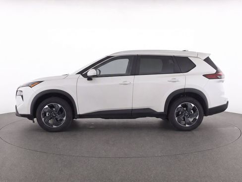 Used 2024 Nissan Rogue SV AWD/4WD image 6