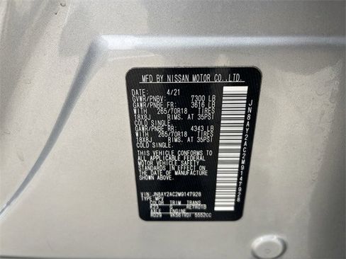 Used 2021 Nissan Armada SV image 33