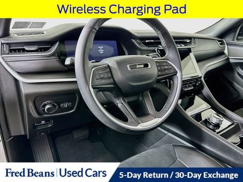 Used 2024 Jeep Grand Cherokee L Laredo AWD/4WD image 39
