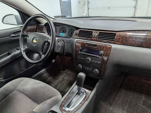 Used 2014 Chevrolet Impala LT FWD image 38