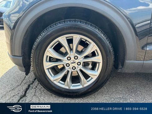 Used 2024 Ford Explorer Limited AWD/4WD image 12