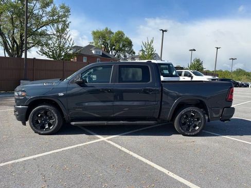 New 2026 RAM 1500 Big Horn AWD/4WD image 4