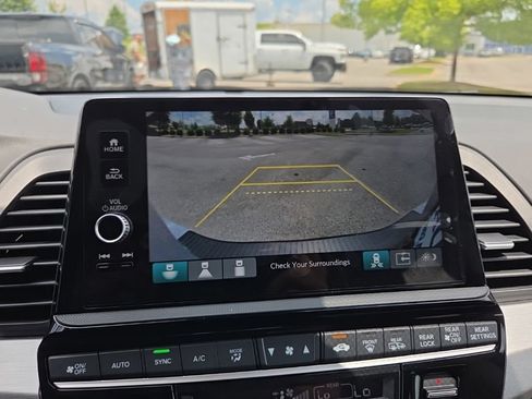 New 2026 Honda Odyssey Touring image 28