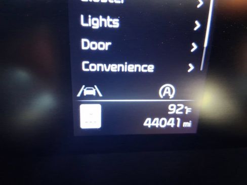 Used 2025 Kia Soul LX FWD image 19