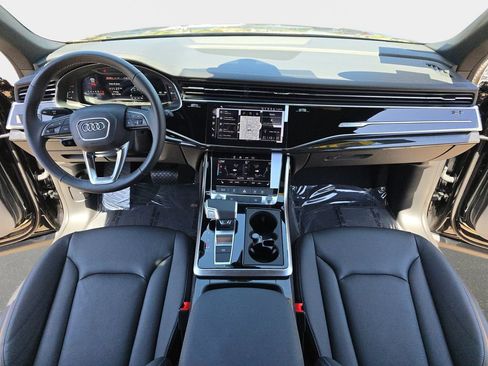 Certified 2025 Audi Q8 Premium AWD/4WD image 10