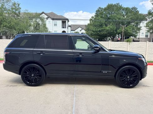 Used 2019 Land Rover Range Rover Long Wheelbase Supercharged AWD/4WD image 6