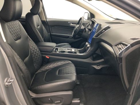 Used 2023 Ford Edge Titanium AWD/4WD image 21