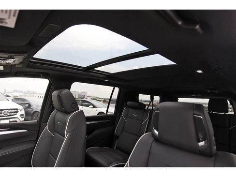 New 2026 Cadillac Escalade ESV Sport RWD image 24