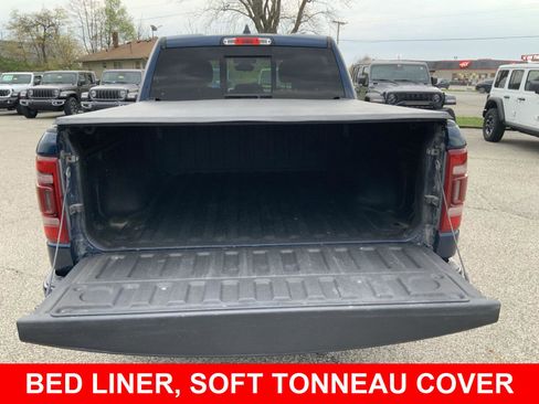 Used 2022 RAM 1500 Big Horn AWD/4WD image 10