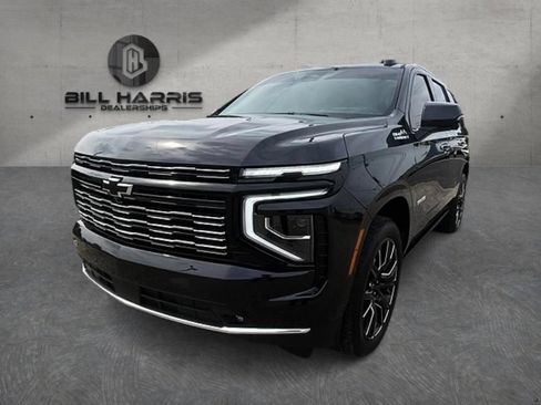 Used 2025 Chevrolet Tahoe High Country AWD/4WD image 1