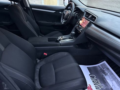 Used 2016 Honda Civic EX image 7
