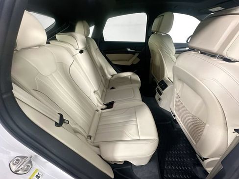 Used 2022 Audi Q5 2.0T Premium AWD/4WD image 27