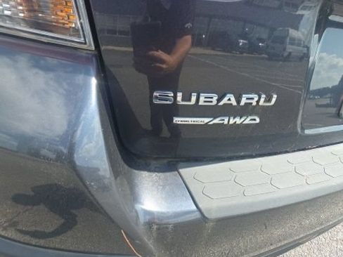 Used 2018 Subaru Crosstrek 2.0i Premium AWD/4WD image 7