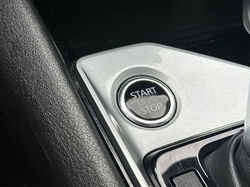 Used 2024 Nissan Altima 2.5 SV image 25