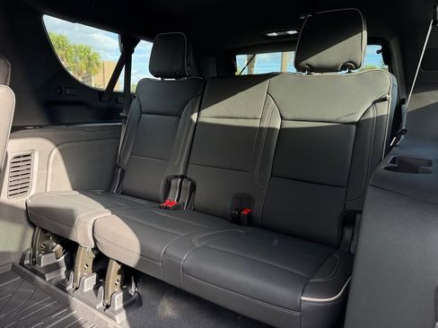New 2025 Chevrolet Suburban Premier RWD image 16
