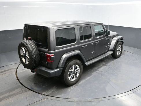 Used 2020 Jeep Wrangler Unlimited Sahara image 31