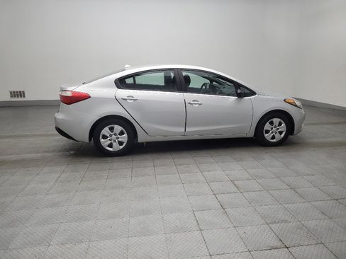 Used 2015 Kia Forte LX FWD image 10