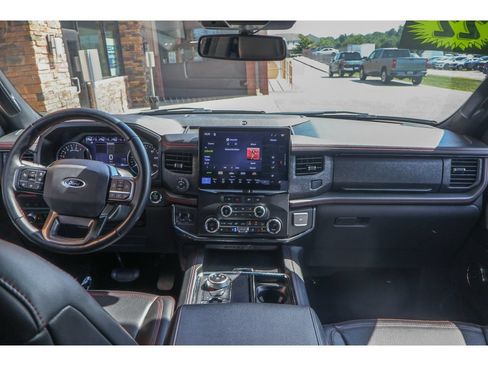 Used 2022 Ford Expedition Max Limited AWD/4WD image 11