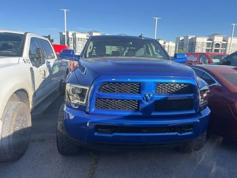 Used 2015 RAM 2500 SLT w/ Protection Group AWD/4WD image 4