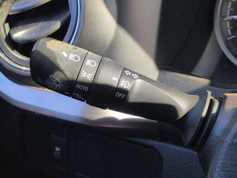 Used 2022 Toyota Tacoma 4x4 Double Cab image 13