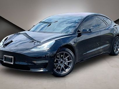Used 2019 Tesla Model 3 Mid Range